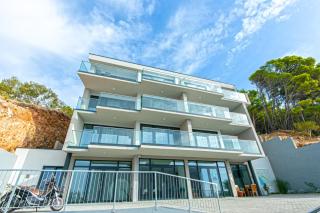 Seaside apartments with a swimming pool Brela, Makarska - 20229 - Brela - 9