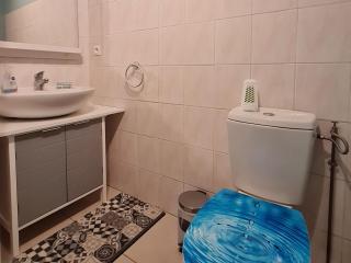 Gîte pour 2 avec parking, cuisine équipée et recharge pour véhicules électriques aux portes de Nancy - FR-1-584-119 - 4