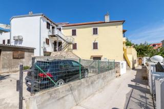 Apartments by the sea Baska, Krk - 22412 - Baška - 9