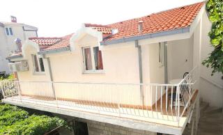 Apartments with a parking space Baska Voda, Makarska - 22465 - Baška Voda - 1