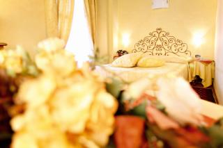 Hotel Palazzo Di Mezzo - 0