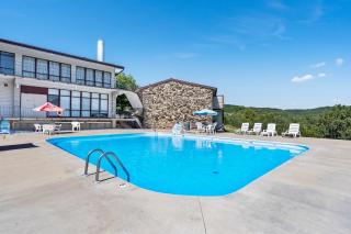 Rock Lane Resort & Marina - Branson - 1