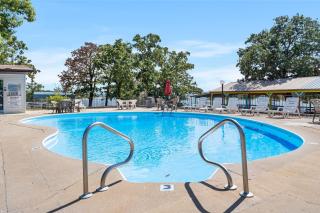 Rock Lane Resort & Marina - Branson - 3