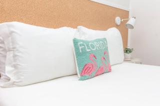 Stylish Studio Apartment In El Portal #1 - Miami - 1