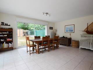 Villa 6 chambres à La Palmyre, proche plage et commerces, jardin, terrasse, BBQ, WIFI – 10 pers. - FR-1-705-60 - Les Mathes - 2