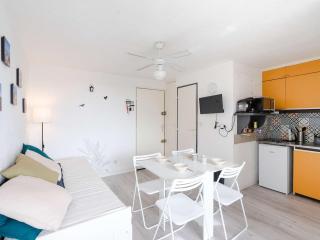 Appartement T2 avec piscine, tennis, parking, animaux acceptés - FR-1-409-253 - Fleury - 7