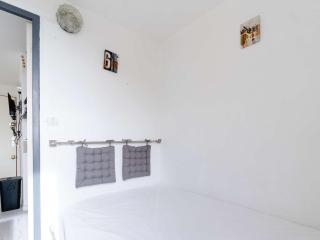 Appartement T2 avec piscine, tennis, parking, animaux acceptés - FR-1-409-253 - Fleury - 4