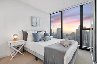 Impressive Skyline 2B2B1C in Mel Central - 9