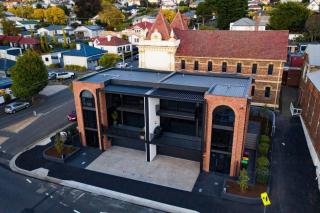 Stunning Apartment in the CBD with Parking & WiFi - Launceston - 0