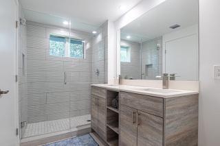 Lovely 3 Bedroom 2 Bath Apartment W Free Parking - Hallandale Beach - 4