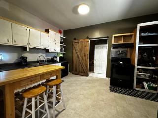 Renovated,Comfortable and Convenient Experience - Rocky Mount - 3