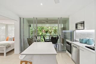 Belle Escapes Drift Beachfront Resort Suite 4403 - Palm Cove - 5