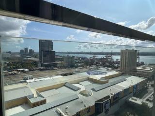Condo with Balcony - MIGAs Haven at Sunvida Tower - Carreta - 8