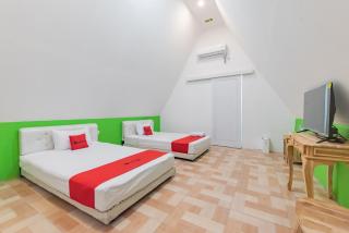 RedDoorz Syariah Plus Near Sukabumi Station - Sukabumi - 9