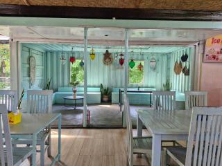 Karcof Container Hostel - Senggigi - 4