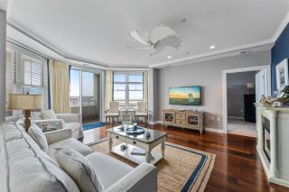 Residence 409 At The Grand - 3