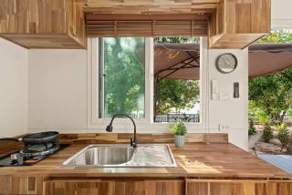 Brand New Beachfront & Secluded Tiny House - Koh Samui - 4