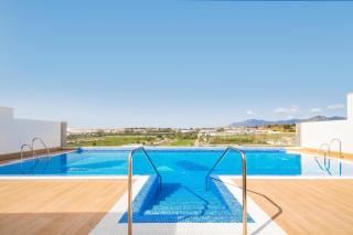 Beautiful Rooftop Pool 3Bed - 8