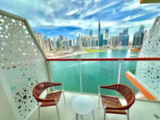 DUBAI CANAL VIEW AND BURJ KHALIFA VIEW Studio in Business Bay - Dubai - 0