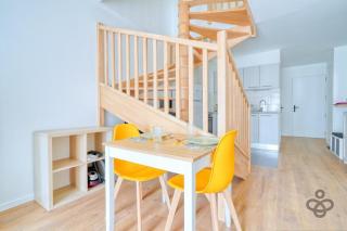 La Halle Du Roi Parking Insead - 4