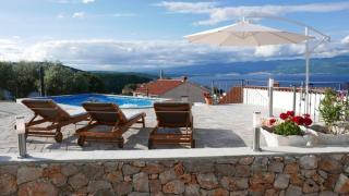 Apartment with private pool and beautiful sea view - by Traveler tourist agency Krk - ID 2106 - Vrbnik - 9