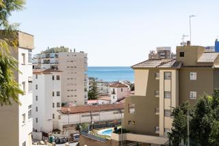 Stylish Seaview Terrace Retreat - 2