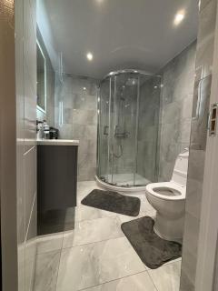 Cozy 2 Bed Property in High Wycombe Tn - High Wycombe - 3