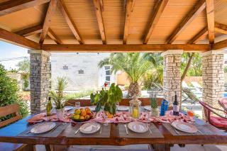 Modern Mediterreanean Villa Tina by villatinapula - Šišan - 3