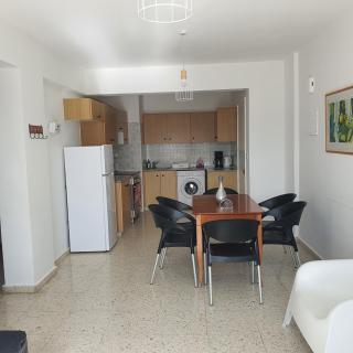 G&E Harbour Apartments - 6