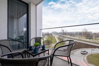 Unique Apartment with Balcony & Parking Zabłocie Cracow by Renters Prestige - 8