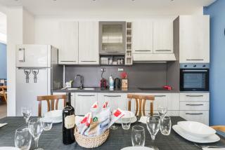 One's Place - Rome - 7