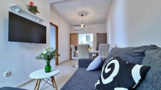 Apartment Sandra - Pisak - 9