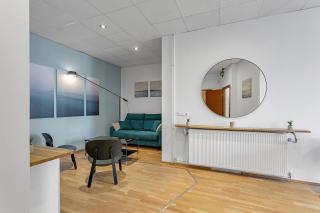 Bright apartment in the Heart of the City! - Reikiavik - 9