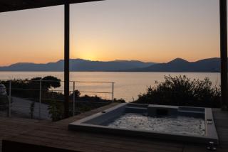 Emma's Cottage - Sea View with Jacuzzi - 1