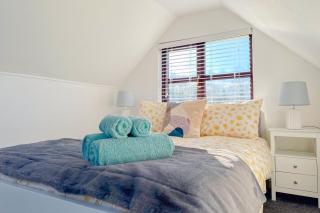 Snug, Dog Friendly, Country Cottage - Worle - 8