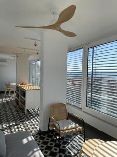 MiU Bar Apartment - 1