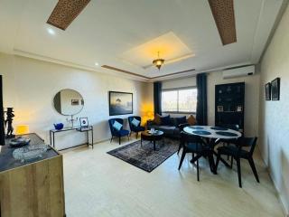 Appartement Luxueux, 2 chambres, à 300m de la Gare de train - Fès - 9