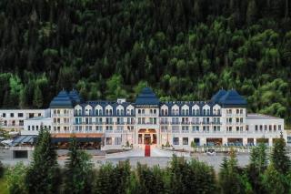 Grand Hotel Belushi - Boge - 0