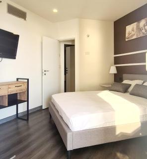 GO to apartments in Leonardo - Bat Yam - 2