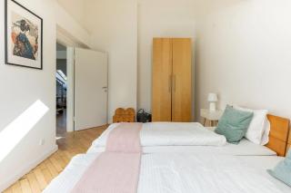 Dachgeschoß Traum in Grünruhelage - 20 Minuten ins Zentrum - Wien - 1