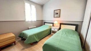 Jolie maison à étage avec jardin et parking privé - Le Bois-Plage-en-Ré - 2