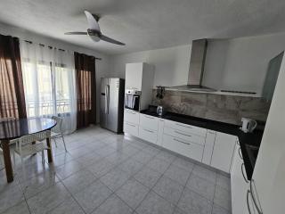 Beautiful two bedroom in center of Qawra - St Paul's Bay - 9