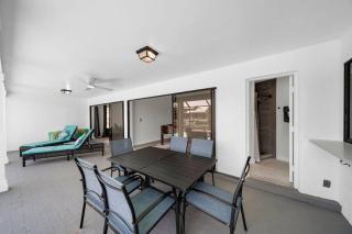 Luxury Waterfront Haven in Cape Coral - Dog-Friendly Escape with Private Pool - Cape Coral - 3