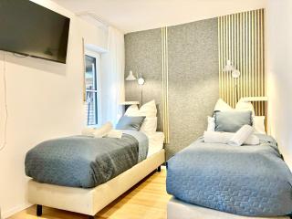 Snug Stays 2 - Design 1-Zimmer-Studio am See mit Terrasse, Garten, Badestelle vor dem Haus - Wörthsee - 1