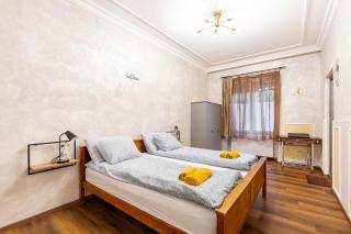 Mari&Emi flat in Corvin - Budapeste - 9