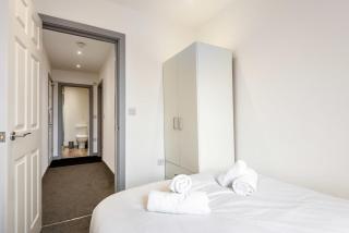 Contemporary Budget 1 Bed Apartment in Central Doncaster - Doncaster - 1