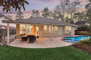 Lovely Woodlands home w/heated pool and spa! - Spring - 0
