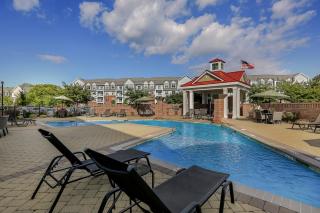 H4N Furnished Apartments Near Naval Station Norfolk - 7