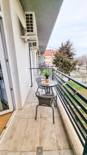 KYD VILA - Studiouri si Apartamente la 100m de Plaja Debarcader - 2
