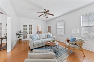 Historic Home w a Fresh Look - Downtown - New Iberia - 7